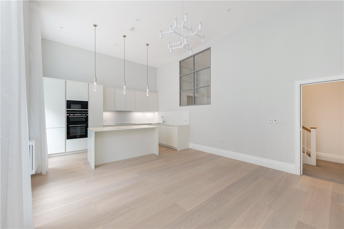 2 bedroom flat, Great Cumberland Place, Marylebone W1H - Let Agreed