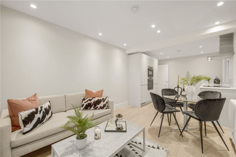 1 bedroom flat, Ossington Buildings, London W1U - Let Agreed