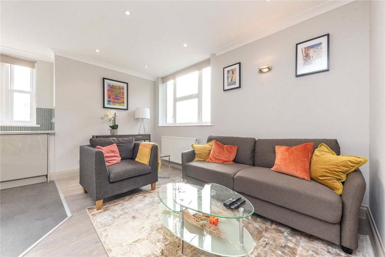 3 bedroom flat, Bickenhall Street, Marylebone W1U