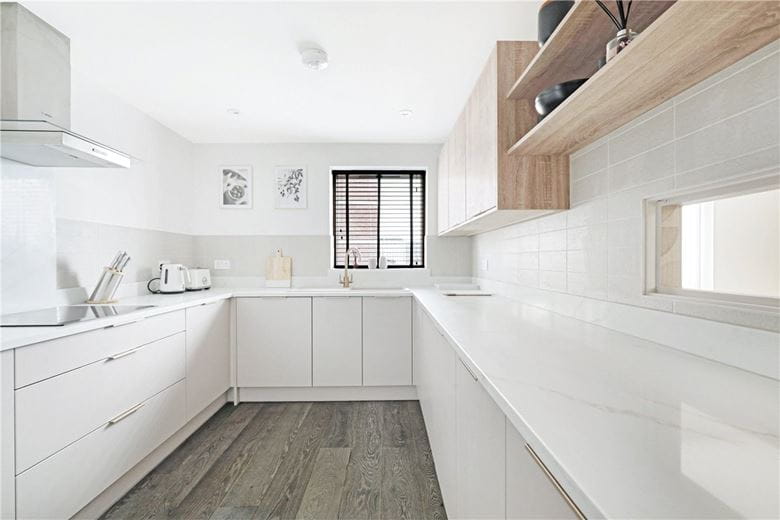 4 bedroom flat, Harrowby Street, London W1H - Available