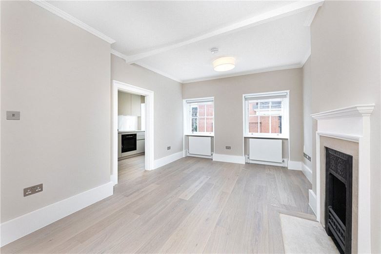 1 bedroom flat, Spanish Place, Marylebone W1U - Available