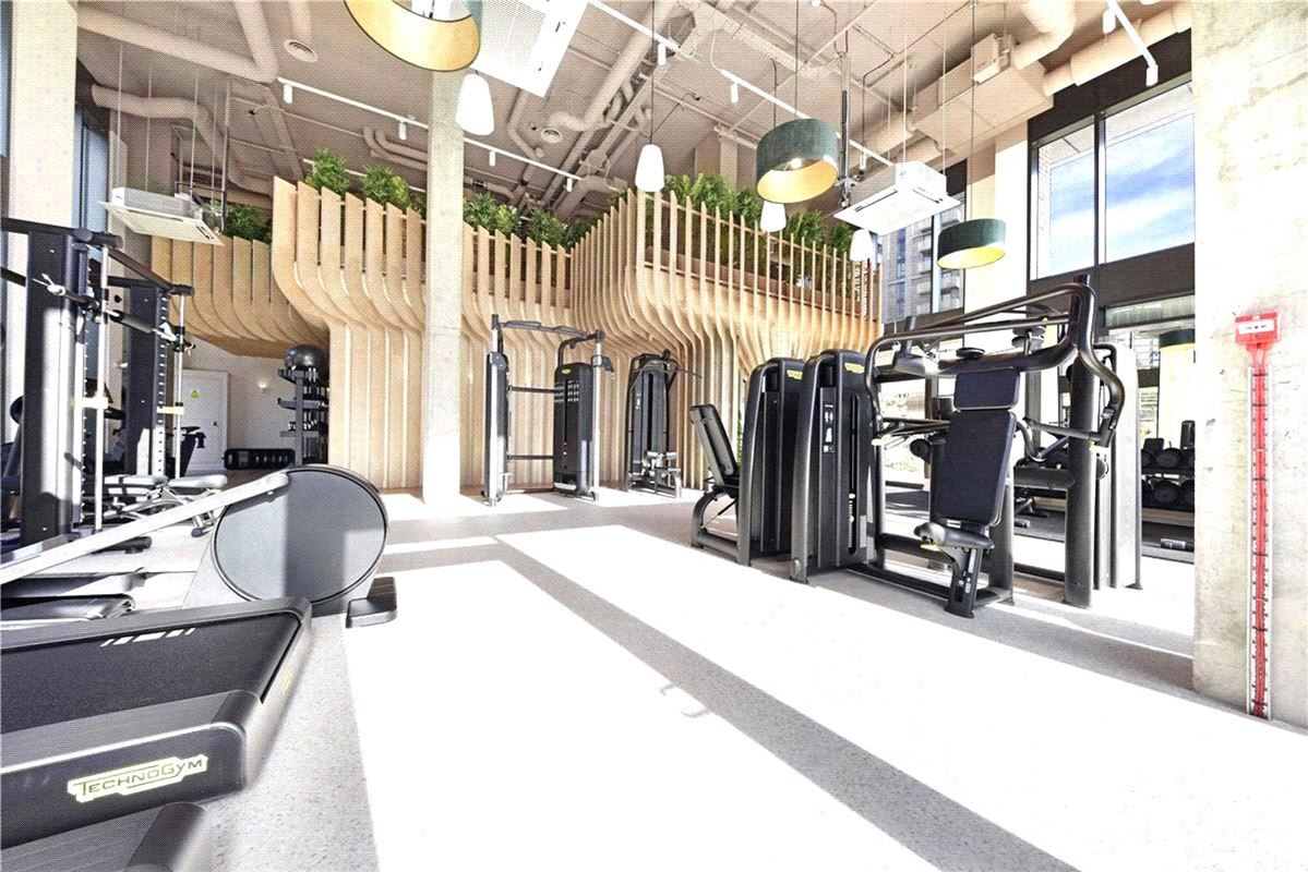 2 bedroom flat, Heartwell Avenue, London E16 - Available