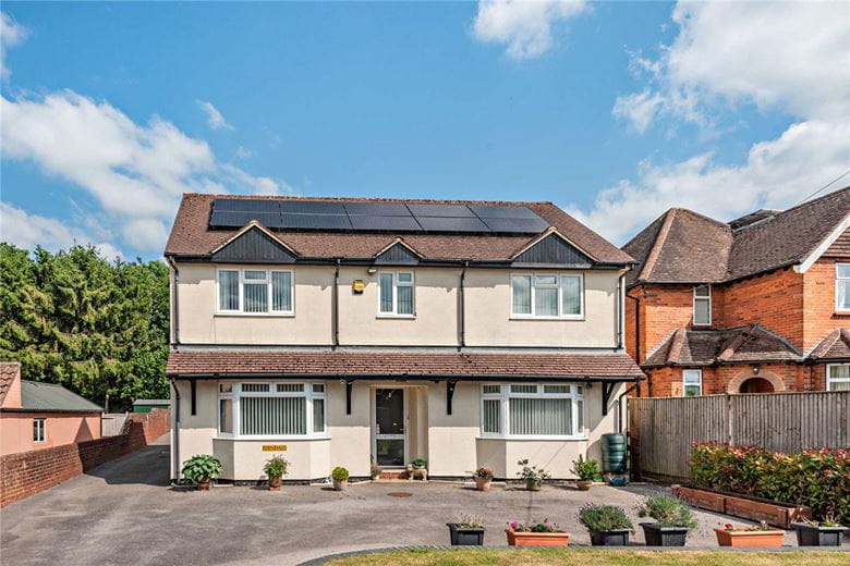 4 bedroom house, Long Lane, Hermitage RG18 - Available