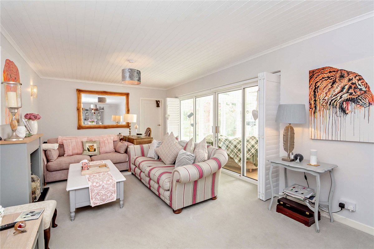 3 bedroom house, Craven Road, Inkpen RG17 - Available