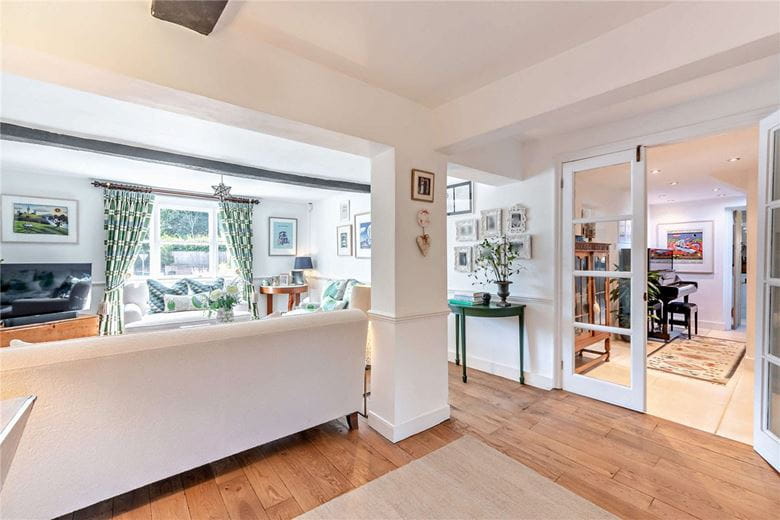 5 bedroom house, High Street, Chieveley RG20 - Sold STC