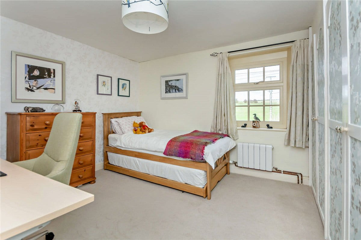 3 bedroom cottage, Eastbury, Hungerford RG17 - Available