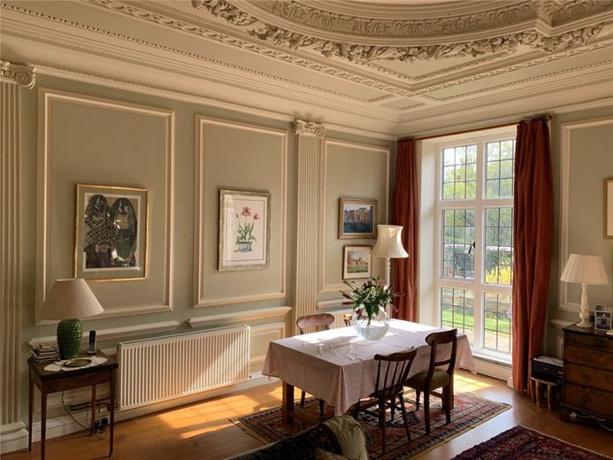 5 bedroom house, Stockcross, Newbury RG20 - Available