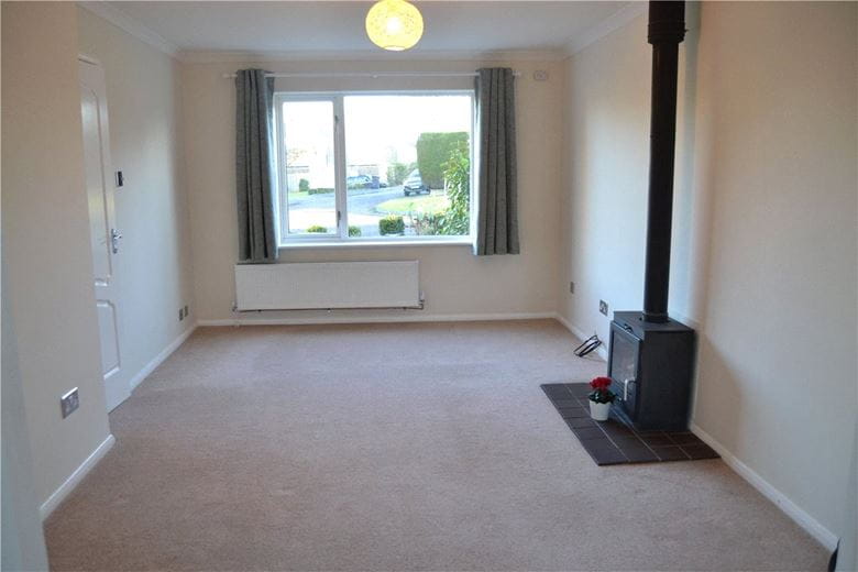 3 bedroom house, Woolton Hill, Newbury RG20 - Available