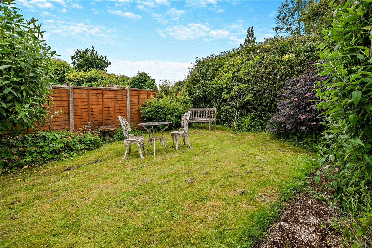 1 bedroom house, The Thicket, Leckhampstead RG20 - Sold STC