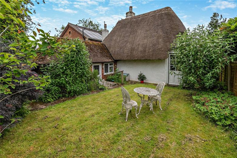 1 bedroom house, The Thicket, Leckhampstead RG20 - Sold STC