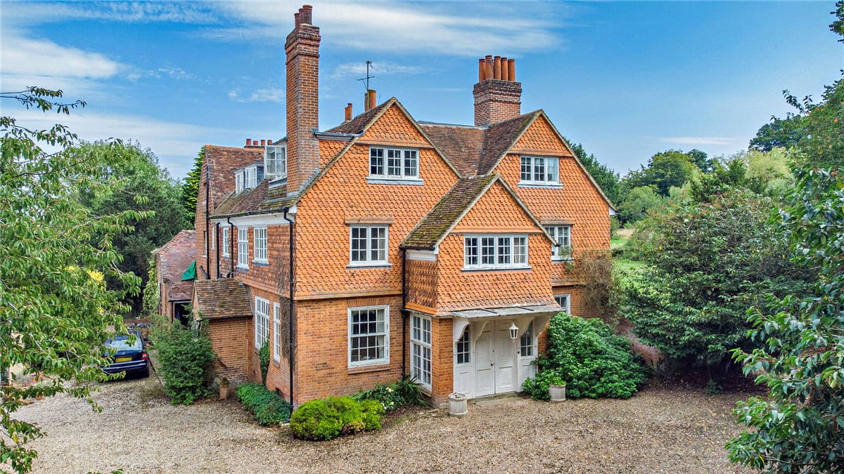 7 bedroom house, East Woodhay, Newbury RG20 - Sold