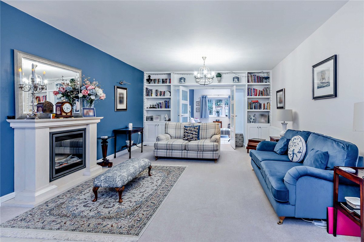 4 bedroom house, Hatch Close, Chapel Row RG7 - Sold STC