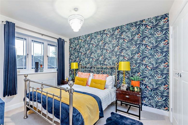 4 bedroom house, Hatch Close, Chapel Row RG7 - Sold STC