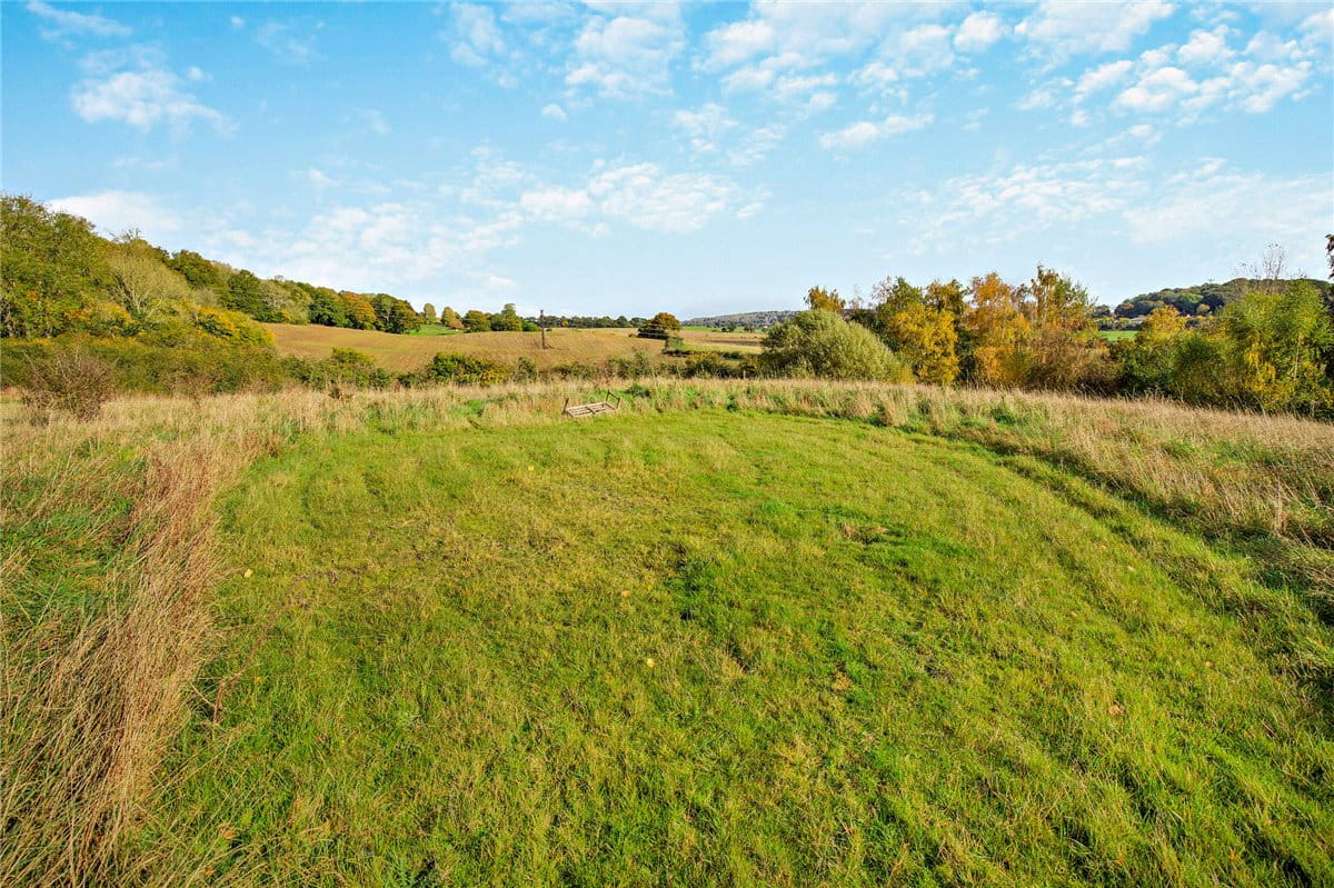 4 bedroom house, Long Lane, Shaw RG14 - Sold STC