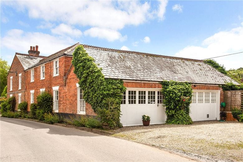 6 bedroom house, Eastbury, Hungerford RG17 - Available