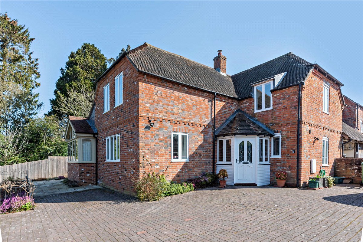 4 bedroom house, Swan Street, Kingsclere RG20 - Sold
