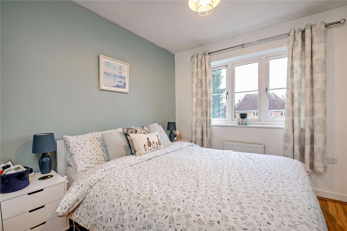 2 bedroom house, Greenacre Place, Newbury RG14 - Available