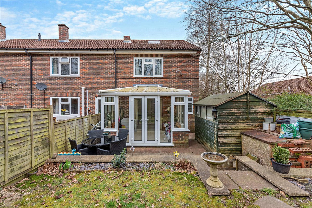 3 bedroom house, Copnor Close, Woolton Hill RG20 - Sold STC
