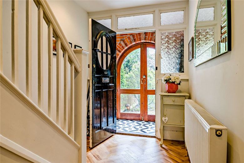 5 bedroom house, Catherine Road, Newbury RG14 - Sold STC