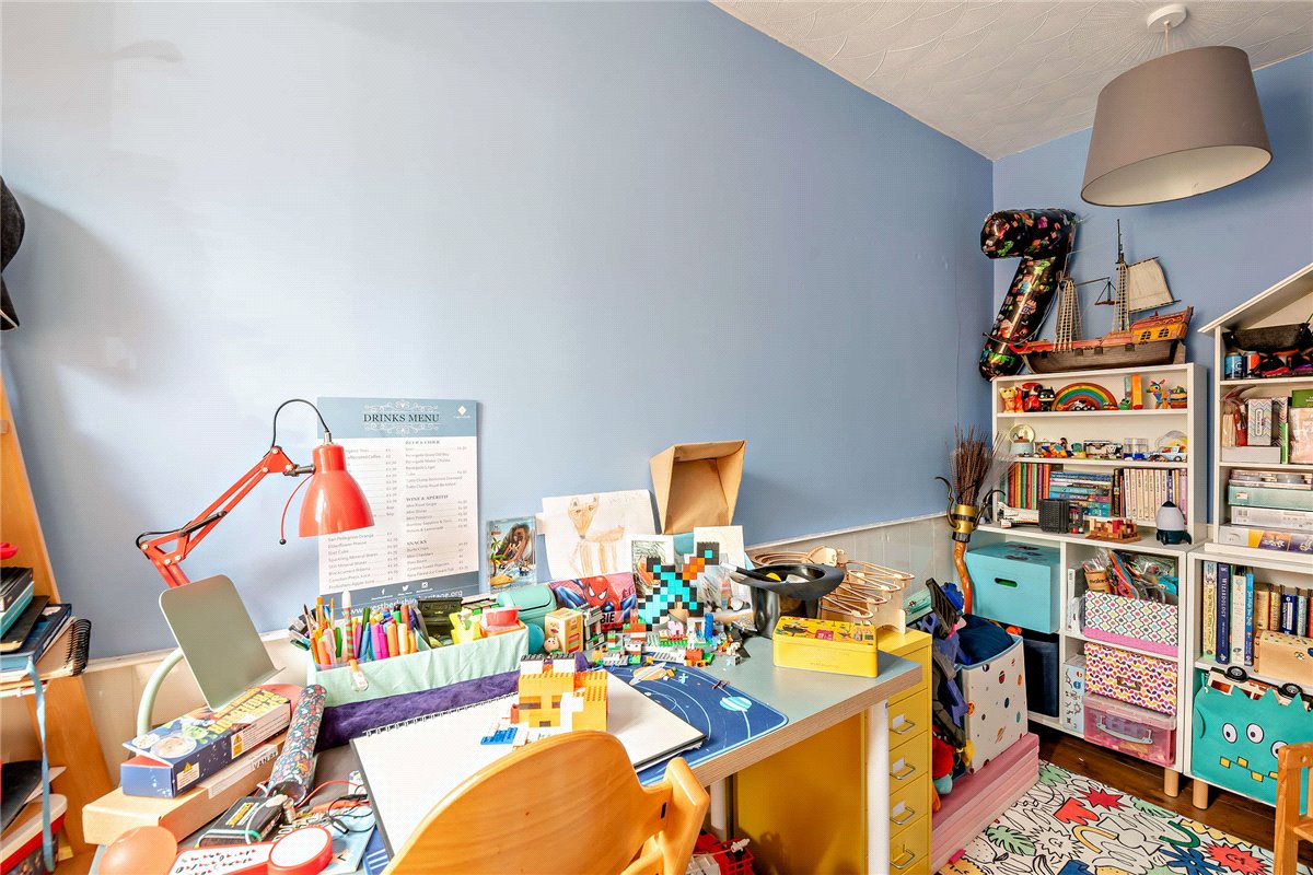 4 bedroom house, Green Lane, Newbury RG14 - Sold STC