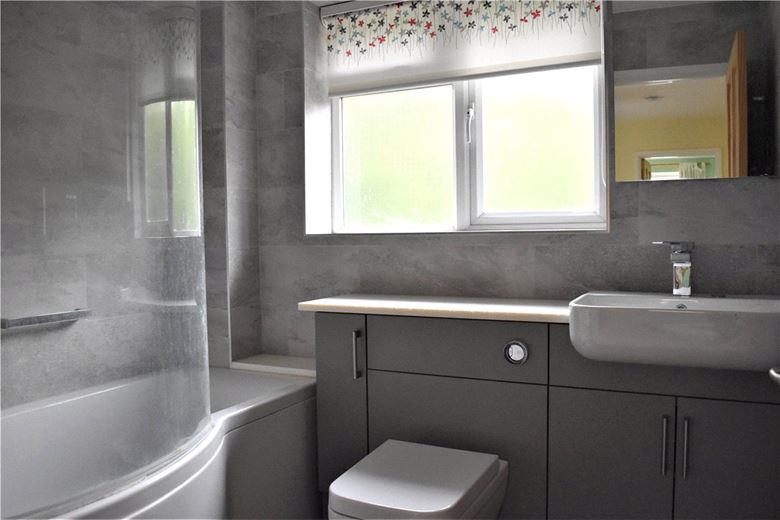 3 bedroom house, Newbury, Berkshire RG14 - Sold STC