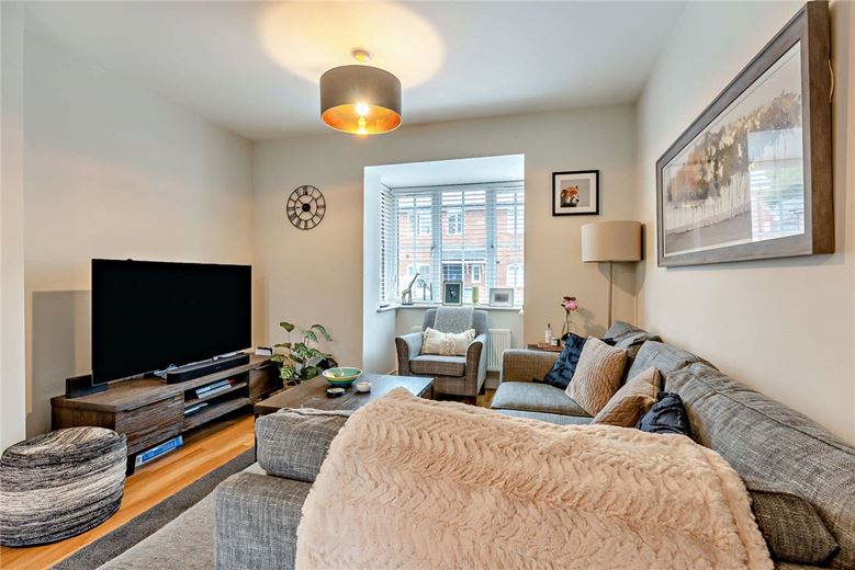 3 bedroom house, Merlin Road, Bishops Green RG20 - Sold STC