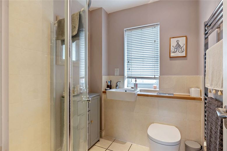 3 bedroom house, Merlin Road, Bishops Green RG20 - Sold STC