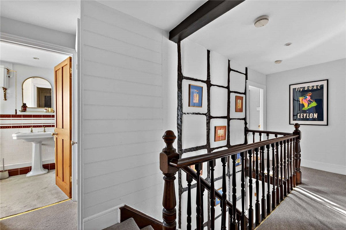 4 bedroom house, George Street, Kingsclere RG20 - Available