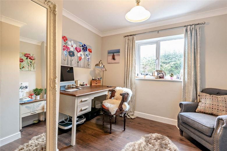 4 bedroom house, Broadlayings, Woolton Hill RG20 - Sold STC