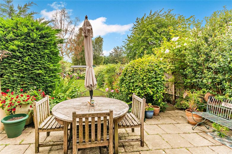 3 bedroom house, Gore End Road, Ball Hill RG20 - Sold STC