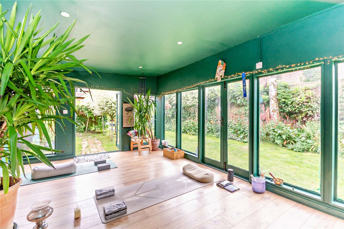 3 bedroom house, Gore End Road, Ball Hill RG20 - Sold STC