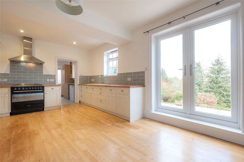 4 bedroom house, The Ridge, Cold Ash RG18 - Available