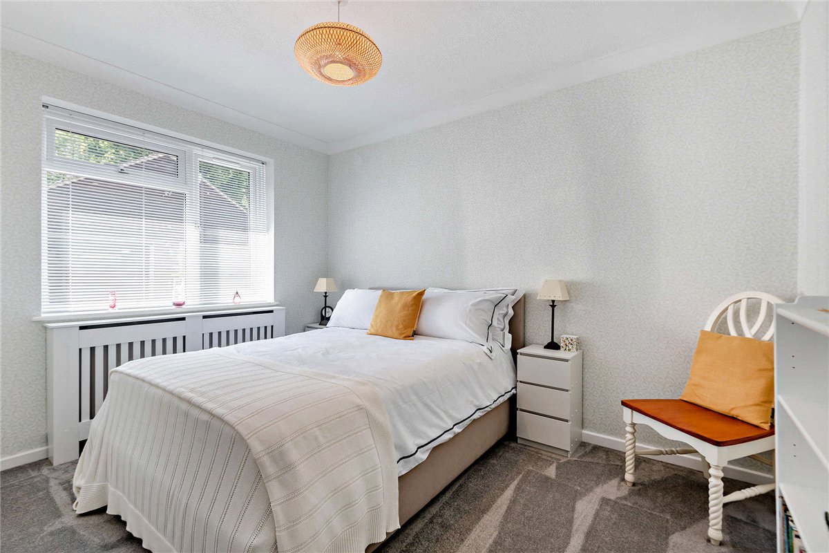 6 bedroom house, Hampstead Norreys Road, Hermitage RG18 - Sold STC