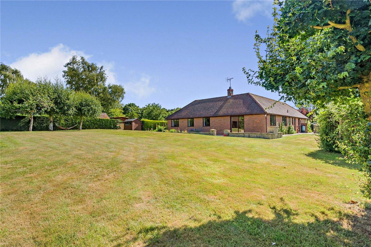 4 bedroom , Ginge Road, West Hendred OX12 - Sold STC