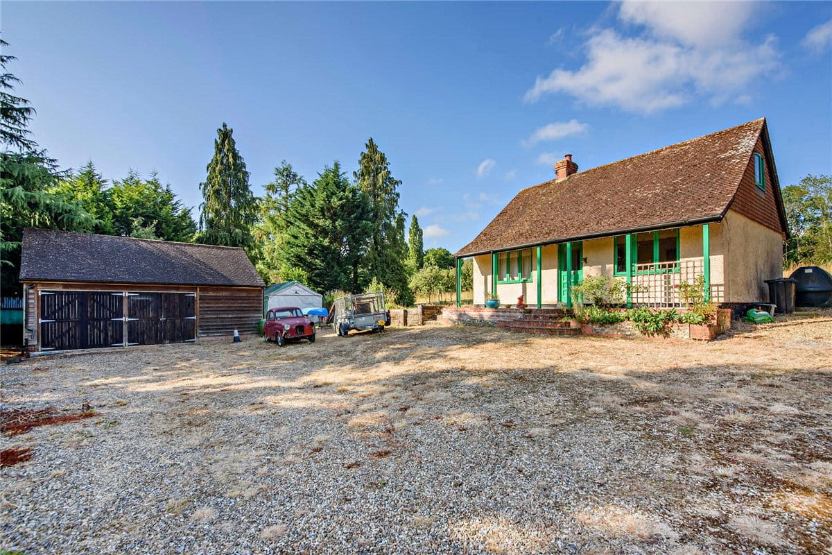 2 bedroom house, Main Street, Chaddleworth RG20 - Sold STC