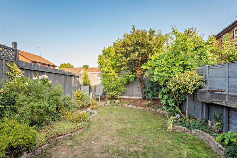 2 bedroom house, Blackdown Way, Thatcham RG19 - Sold