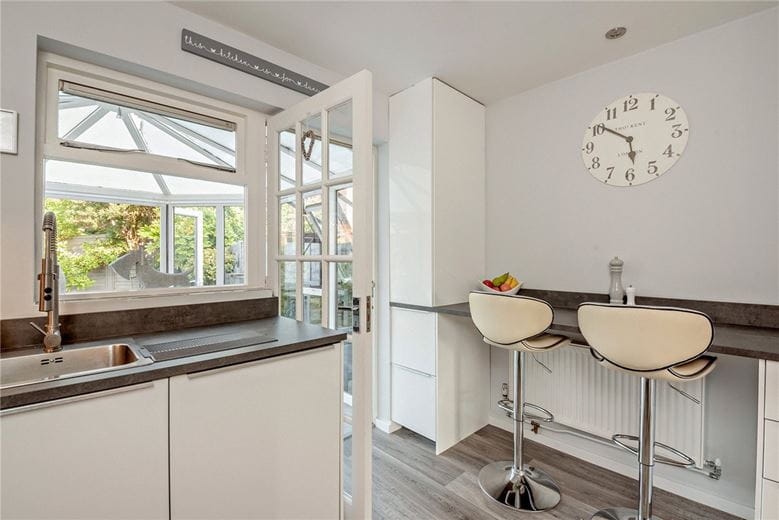 2 bedroom house, Blackdown Way, Thatcham RG19 - Sold