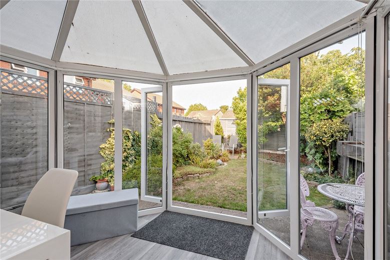 2 bedroom house, Blackdown Way, Thatcham RG19 - Sold