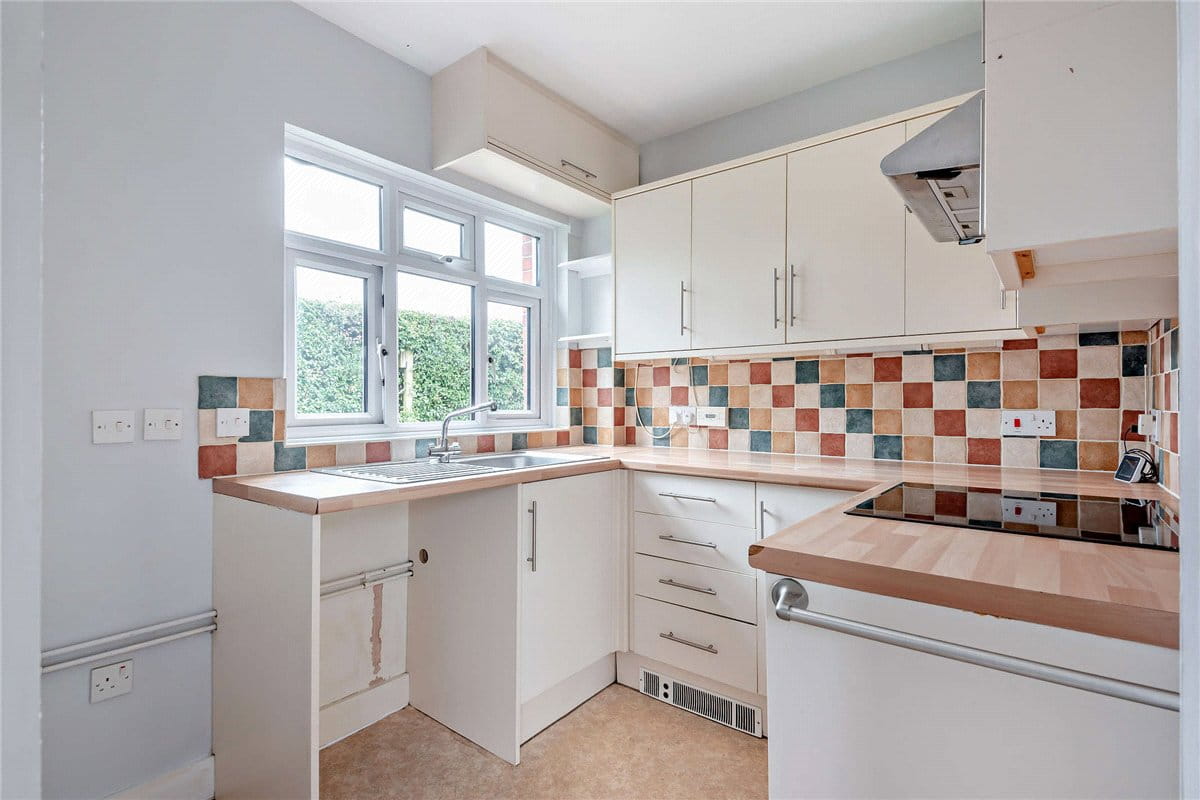 3 bedroom cottage, Rookwood, Stockcross RG20 - Sold