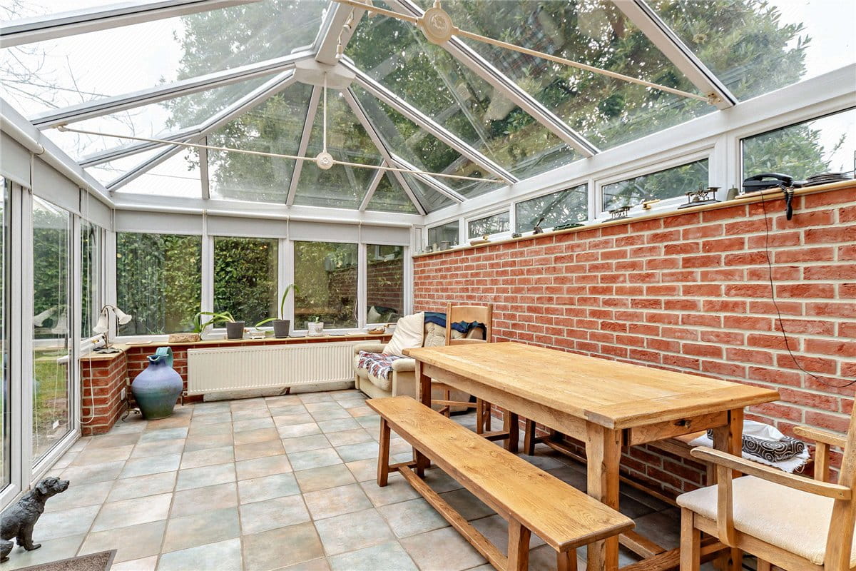 8 bedroom house, Yattendon Road, Hermitage RG18 - Available