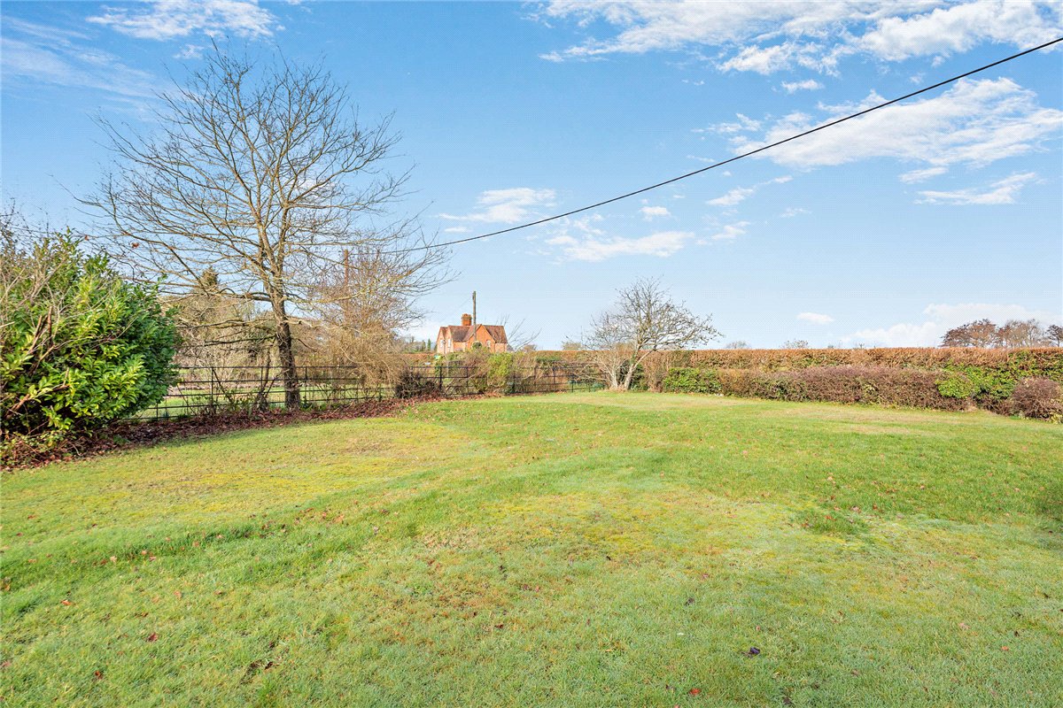 2 bedroom bungalow, Crookham Common Road, Crookham RG19 - Sold STC