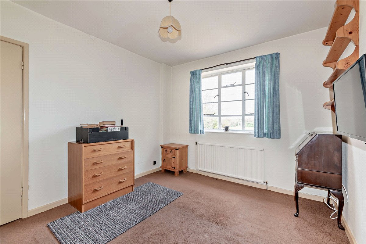 2 bedroom bungalow, Crookham Common Road, Crookham RG19 - Sold STC