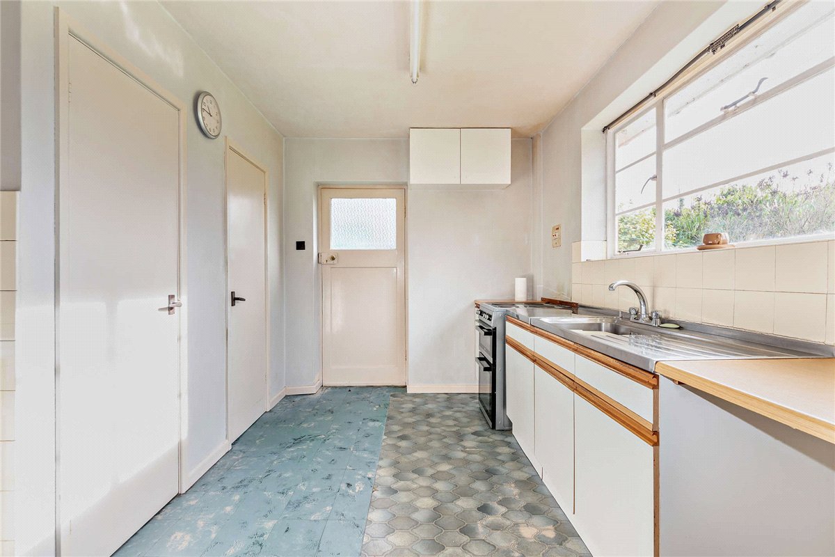 2 bedroom bungalow, Crookham Common Road, Crookham RG19 - Sold STC