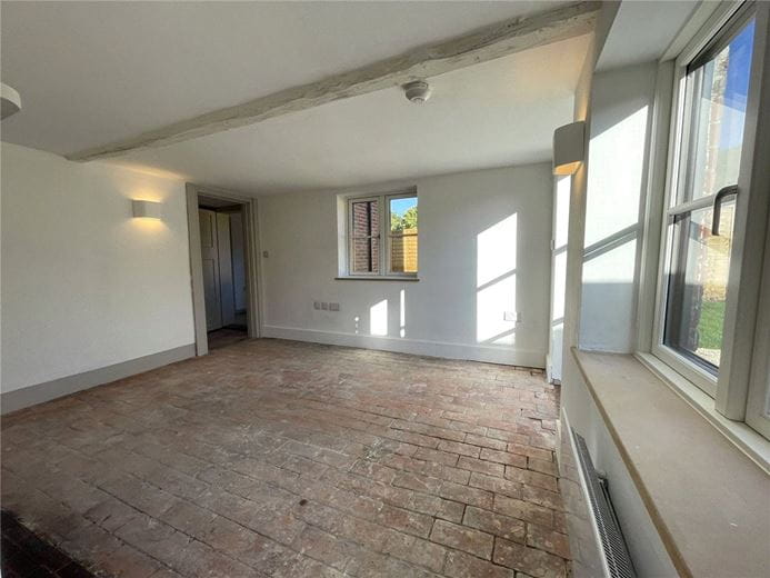 3 bedroom cottage, Enborne Street, Enborne RG14 - Sold STC