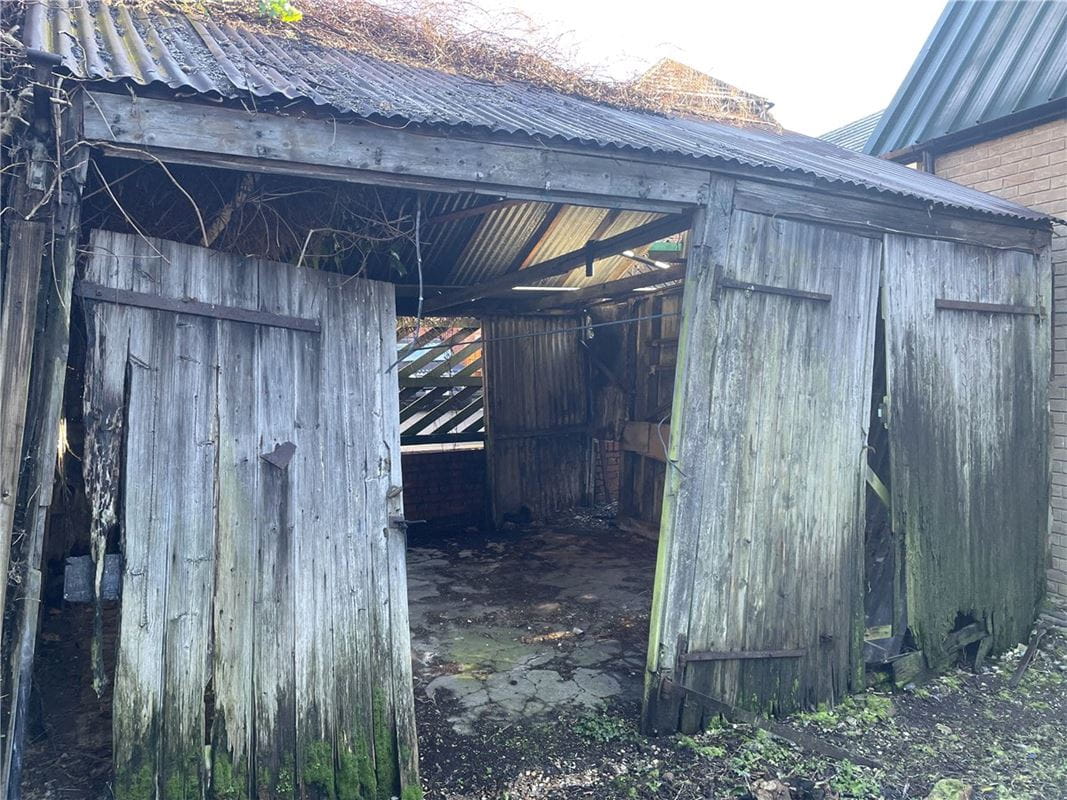  Land, West Street, Newbury RG14 - Available