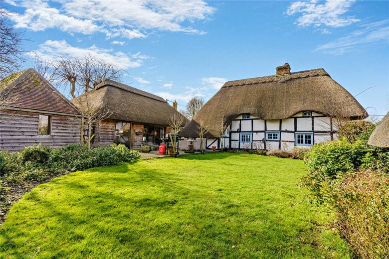 4 bedroom house, Lower Green, Inkpen RG17 - Available