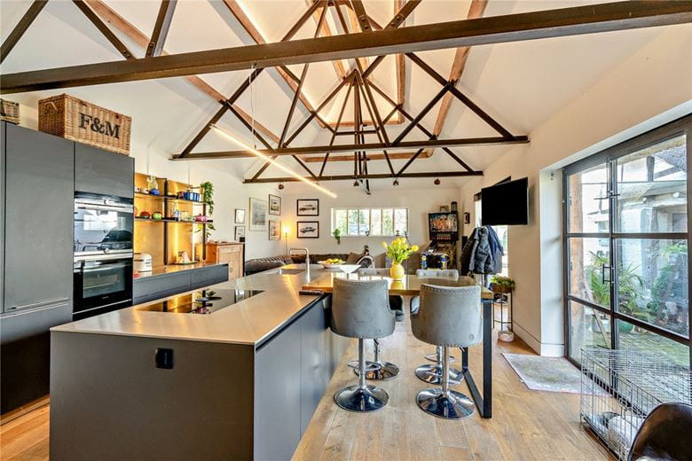 4 bedroom house, Lower Green, Inkpen RG17 - Available