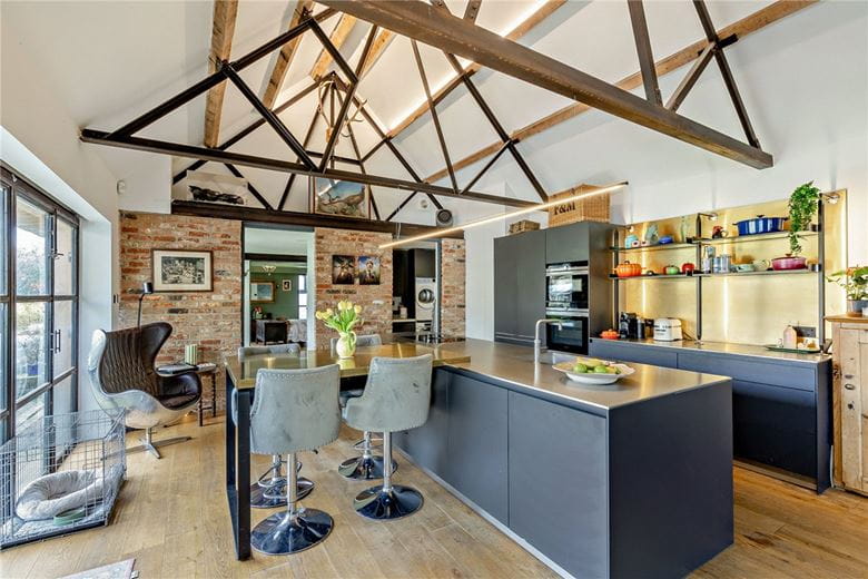 4 bedroom house, Lower Green, Inkpen RG17 - Available