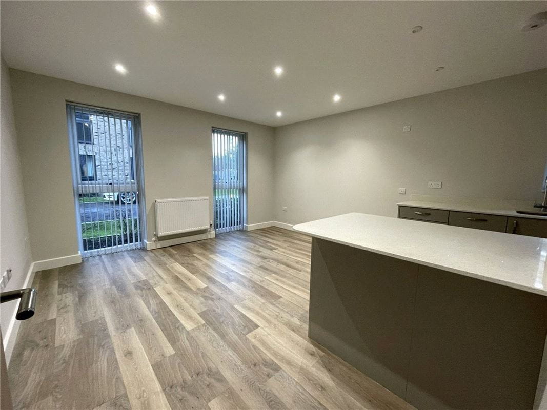 1 bedroom flat, Steel Close, Newtown Road RG14 - Sold STC