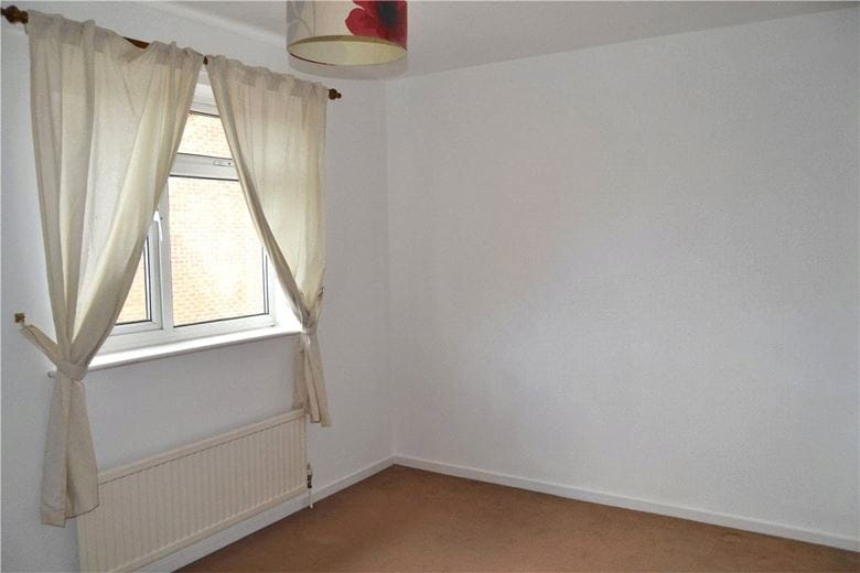 2 bedroom house, Wilfred Way, Thatcham RG19 - Available